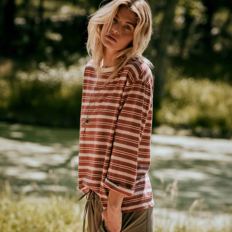 Sweaters & Long Sleeves