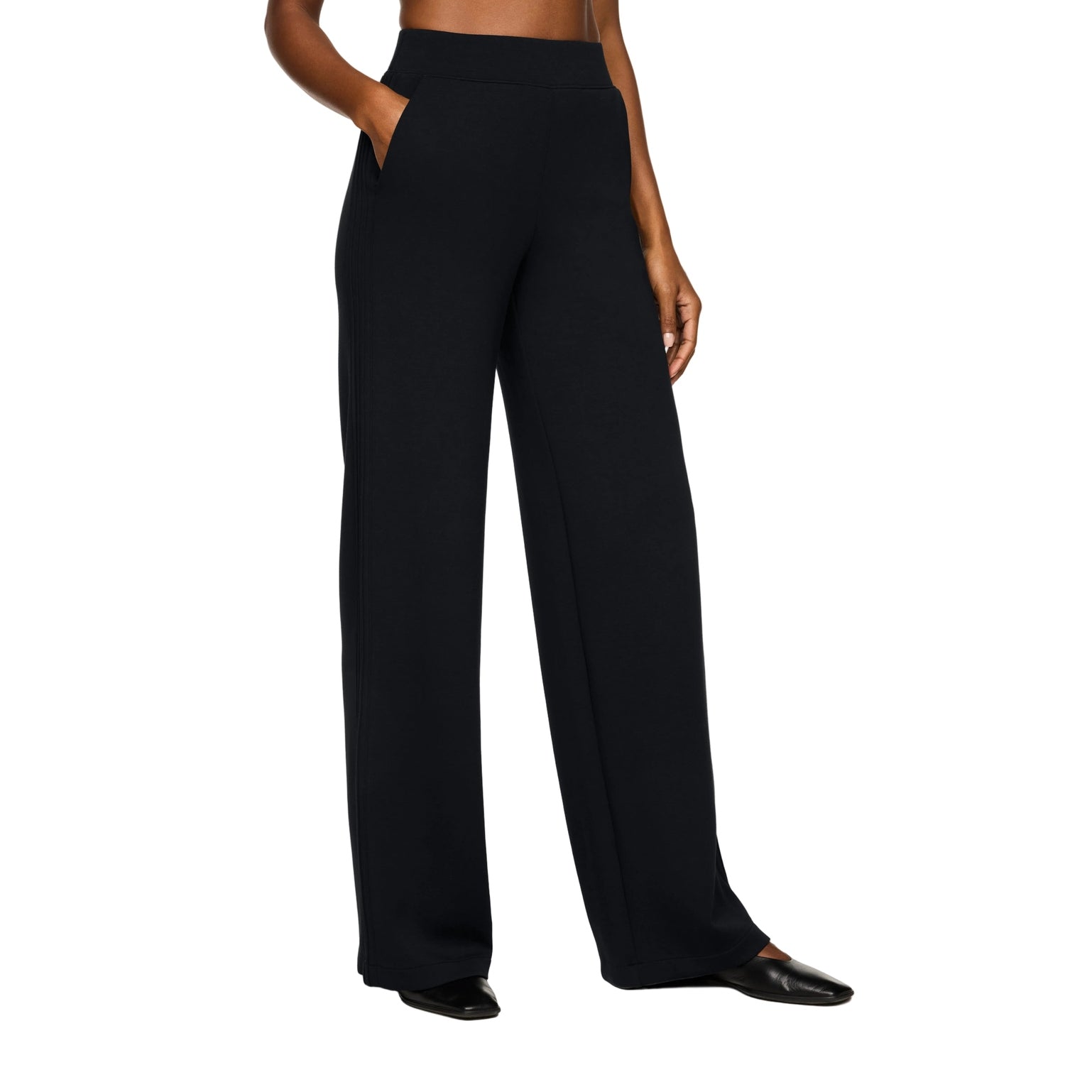 Women’s AirEssensials Pintuck Wide Leg Pant SPANX - VERY