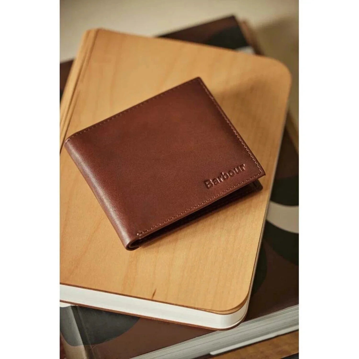 Barbour Colwell Leather Billfold Wallet - BR52
