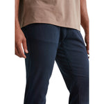 Men’s No Sweat Relaxed Taper DUER