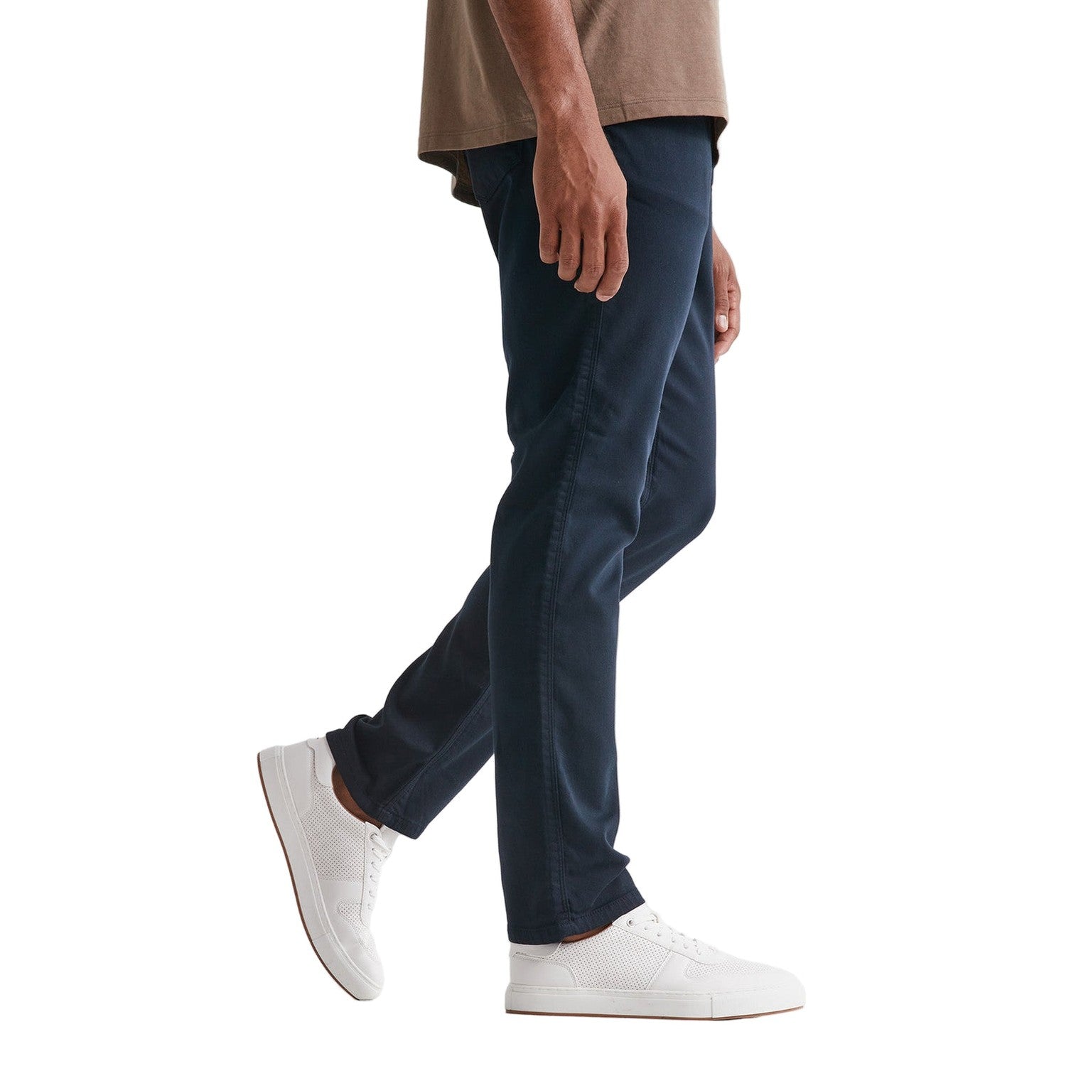 Men’s No Sweat Relaxed Taper DUER