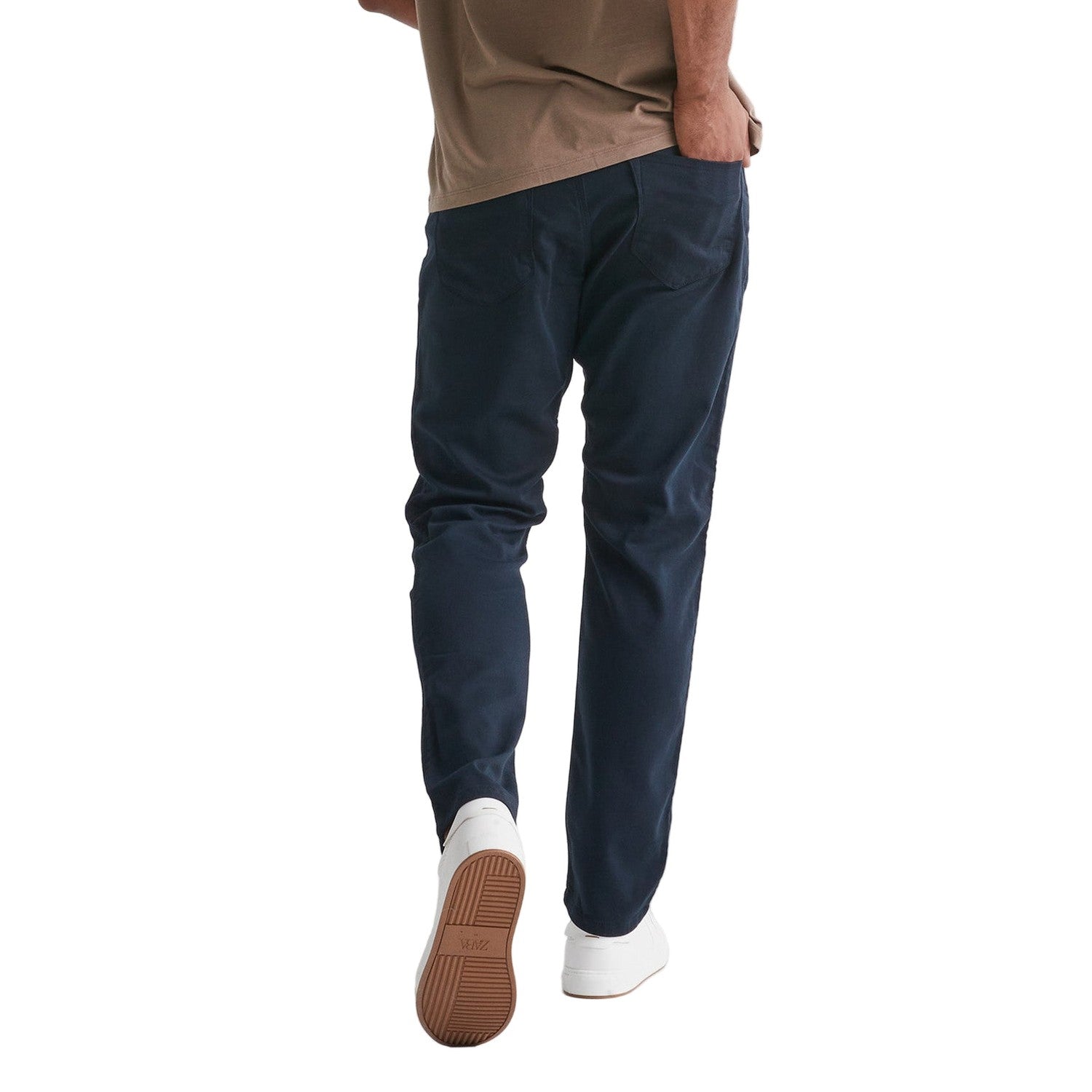 Men’s No Sweat Relaxed Taper DUER