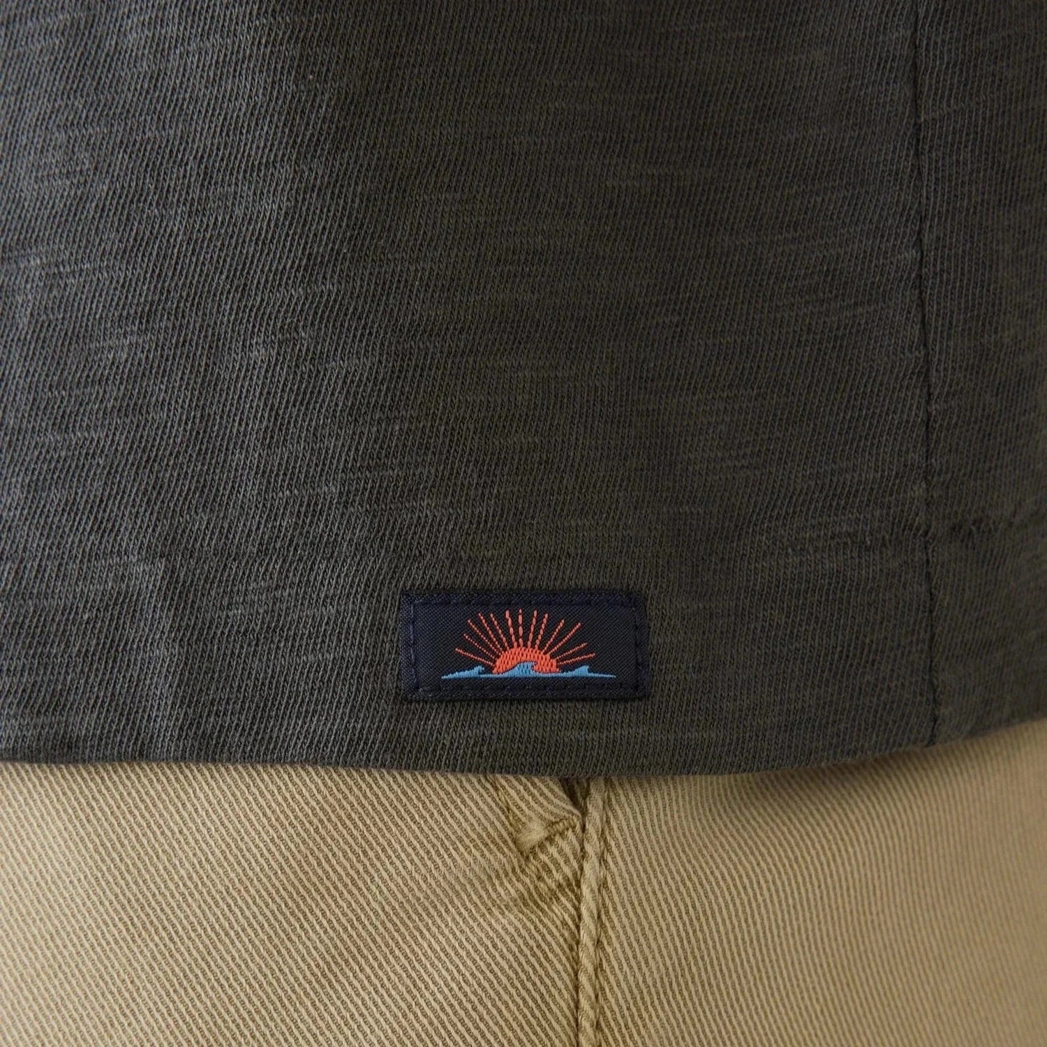 Men’s Sunwashed Pocket Tee Faherty