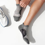Elite Light Cushion No Show Tab Socks Feetures
