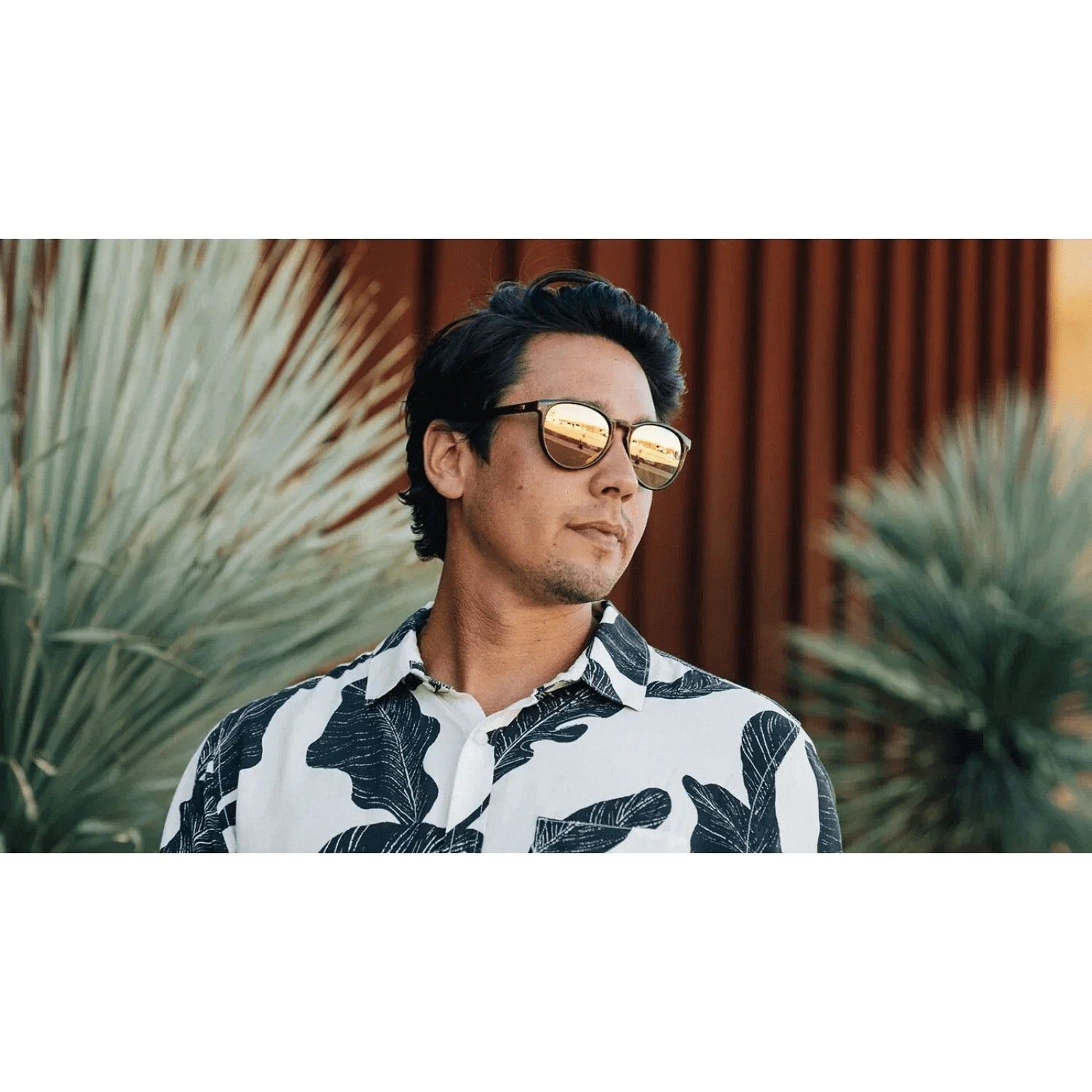 Mai Tais Knockaround