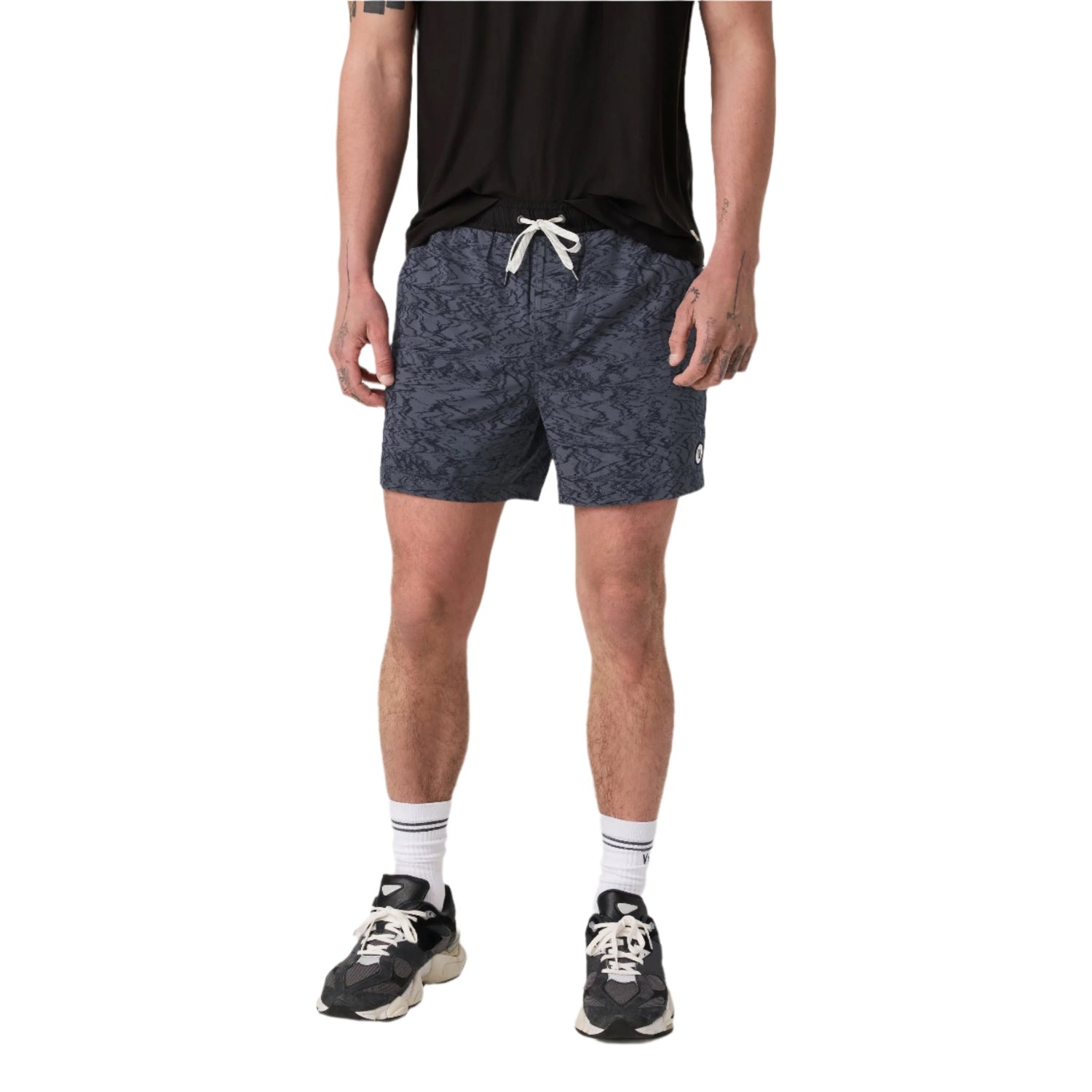 Men’s Kore Short - 7 in. Vuori - MLS MOONLIGHT SAND / S