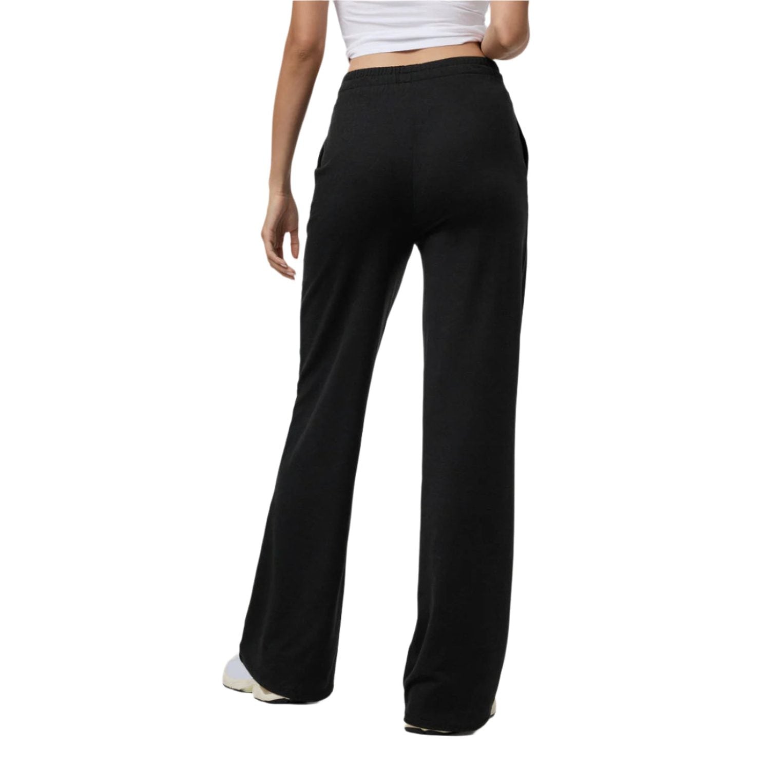 Women’s Halo Essential Wideleg Pant Vuori