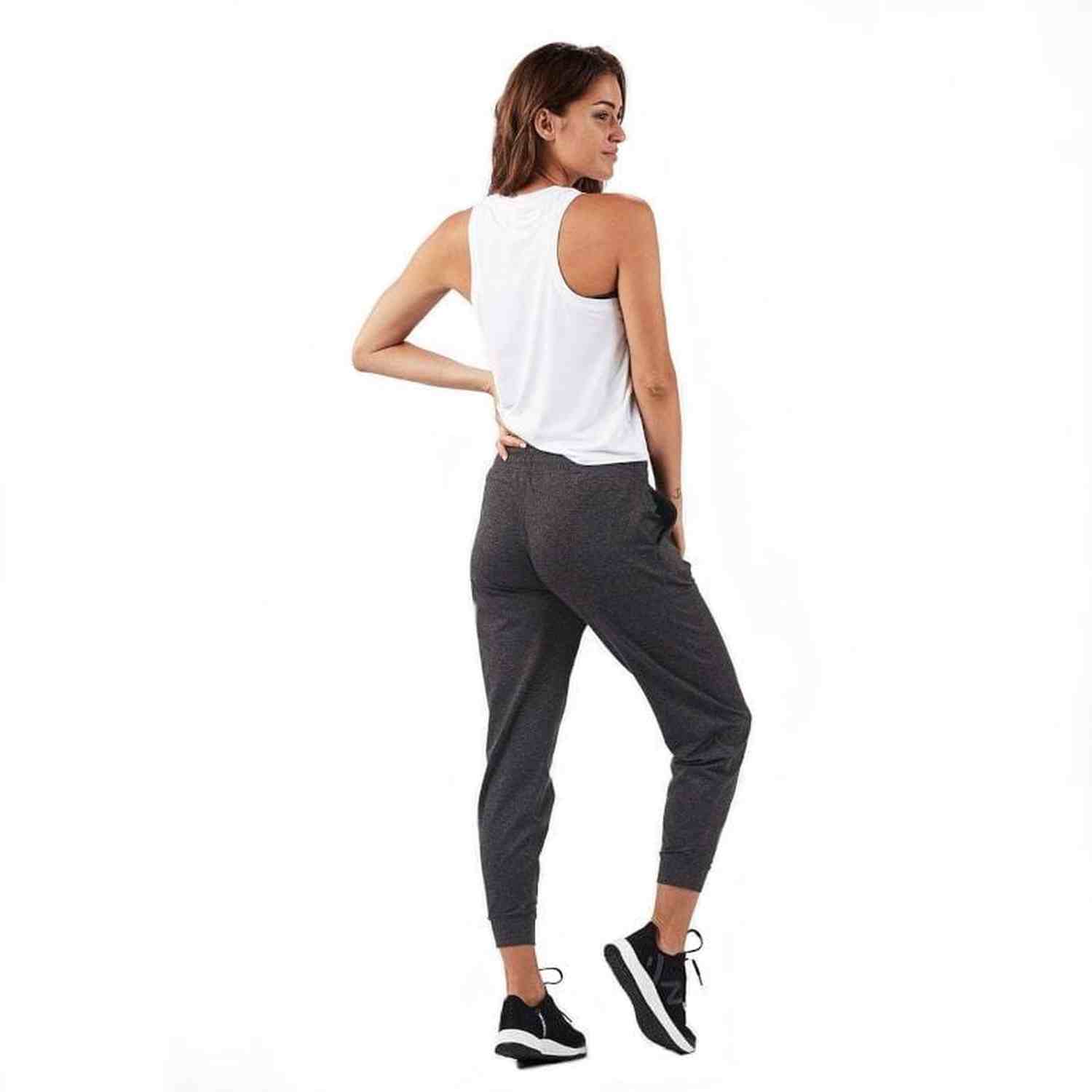 Women’s Performance Jogger Vuori